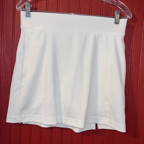 White Adidas Climacool Skort 4 - Picture 1 of 7